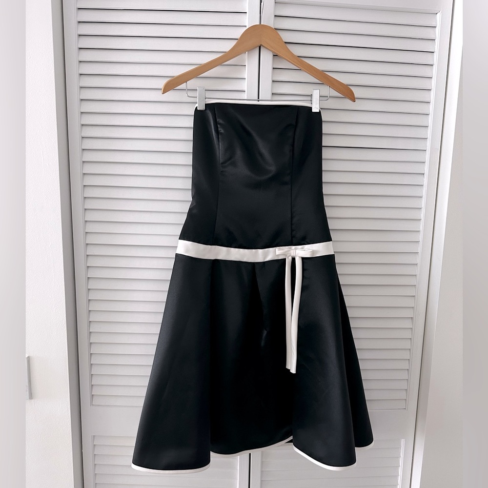 Black Strapless Dress